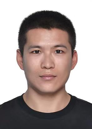 周路阳.jpg