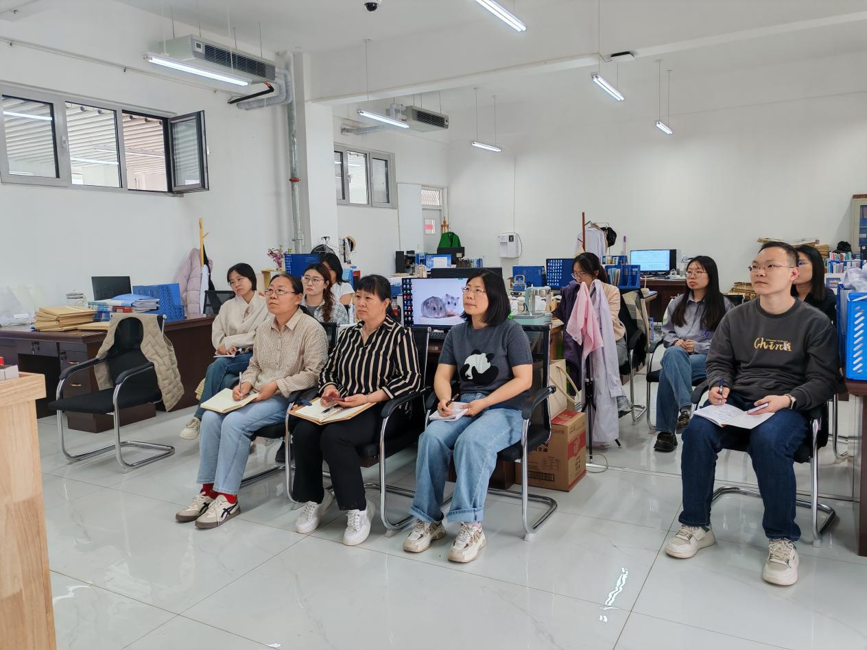 《方剂学》翻转课堂设计研讨会2.jpg