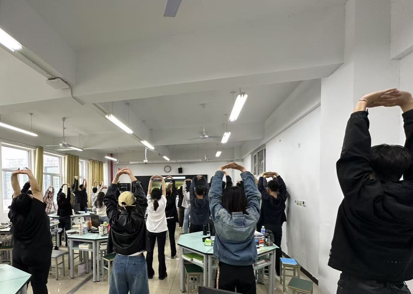 杨丽萍班级联系点20250512（2）.jpg
