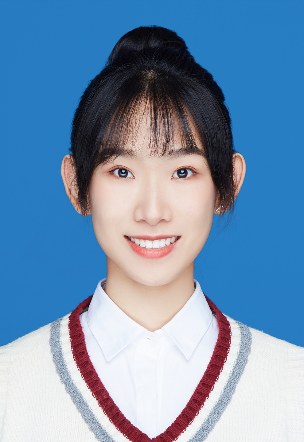黄嘉慧.jpg